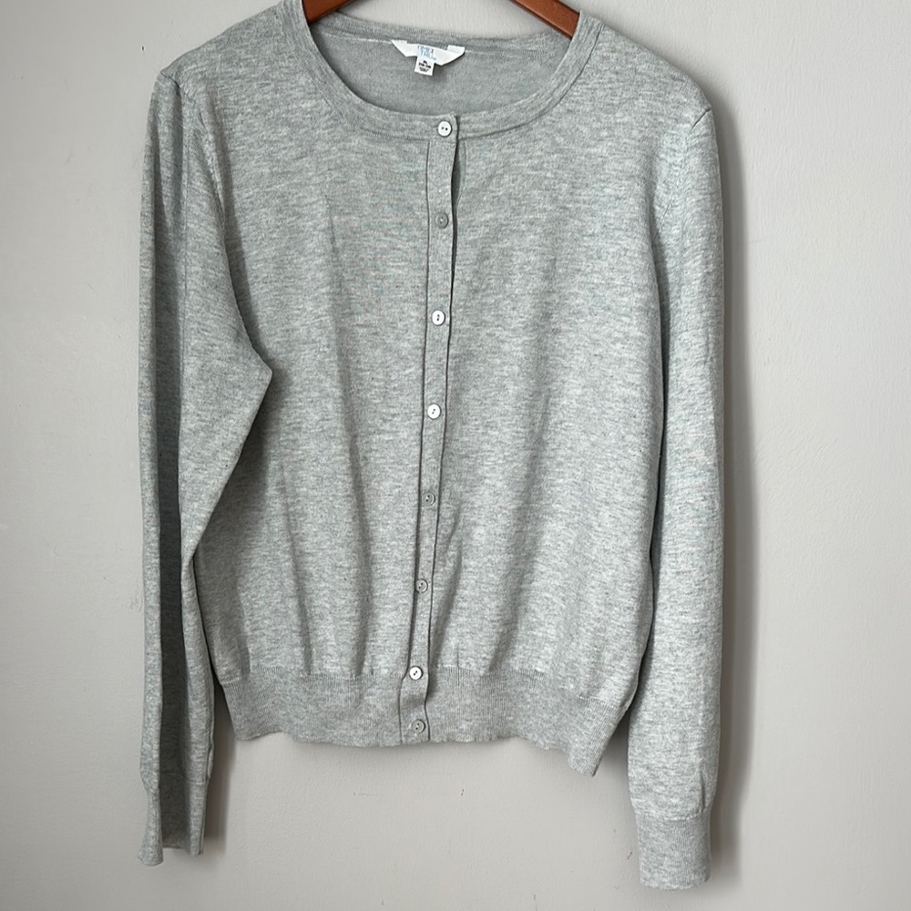 Gray Women's Cardigan Sweater size XL (16-18)